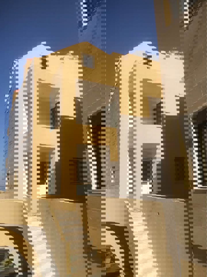 PropSafra: Thumbnail