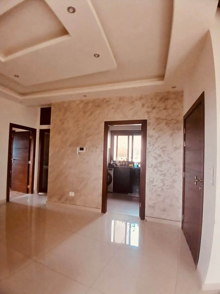 Luxury Duplex in Peaceful Bouar Thumbnail