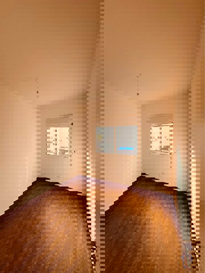 Crest & Key Real Estate Thumbnail