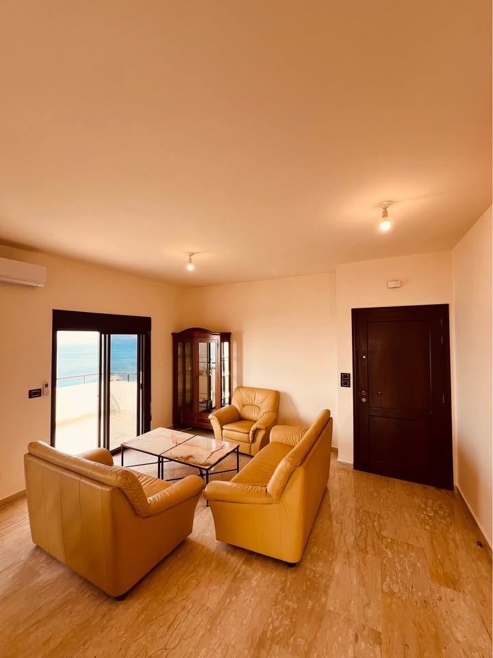 The Sea Front of Okaibe Thumbnail