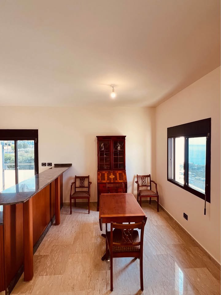 The Sea Front of Okaibe Thumbnail