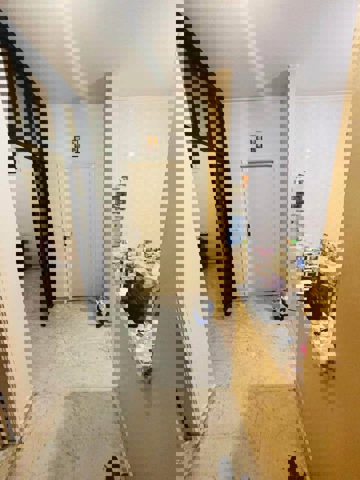 Level 300 Realty Thumbnail